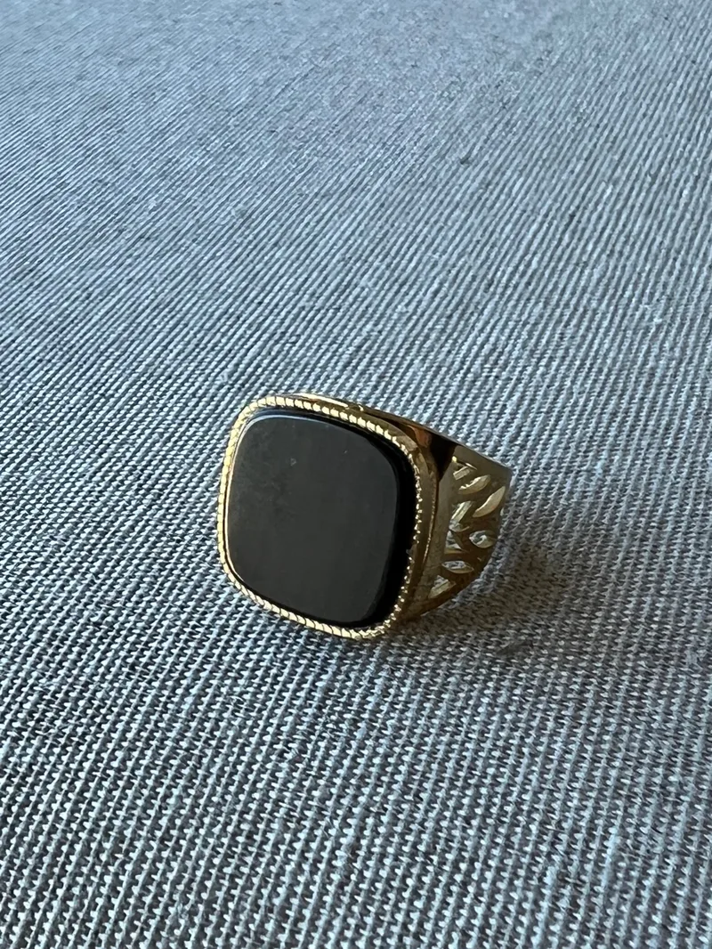 Bague ajustable noire Mireille