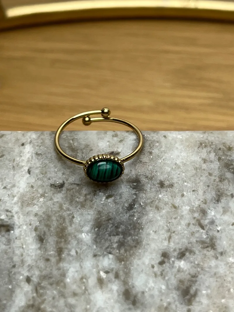 Bague ajustable Candice (vert, blanche, noire)
