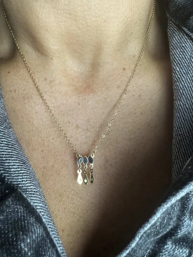 Collier Chloé (noir ou kaki)