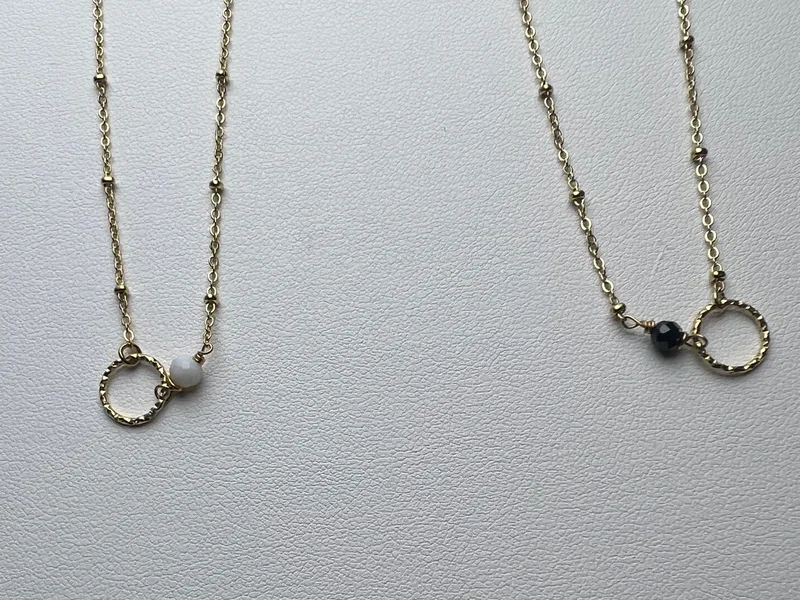 Collier Adélaïde (vert/noir/blanc)