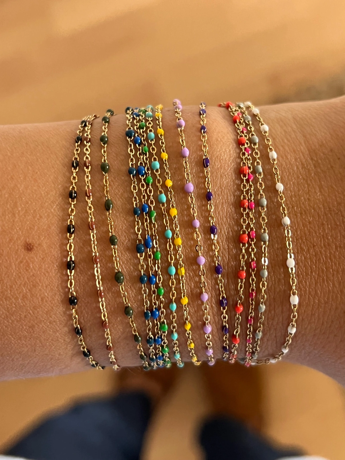Bracelet Céline (blanc, noir…)