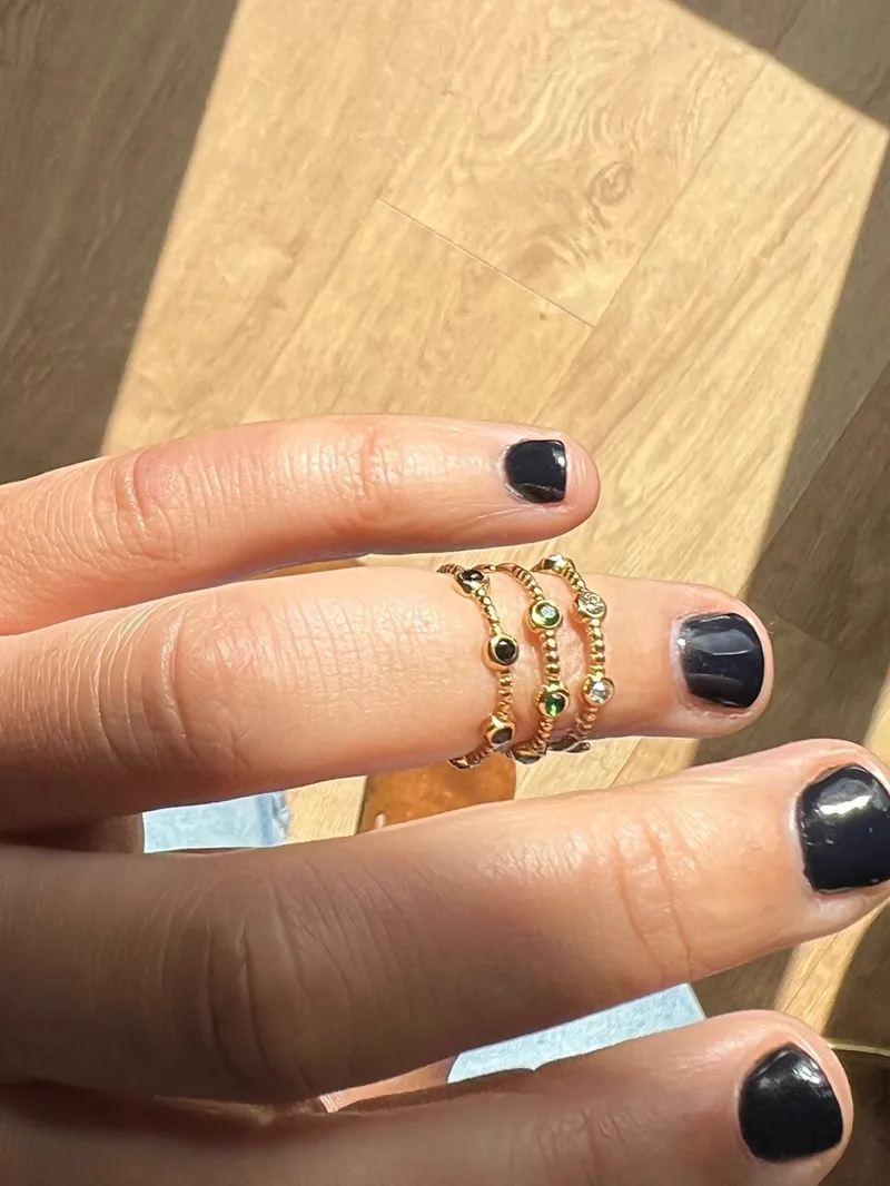 Bague ajustable pierres Astride (verte, transparente, noire)