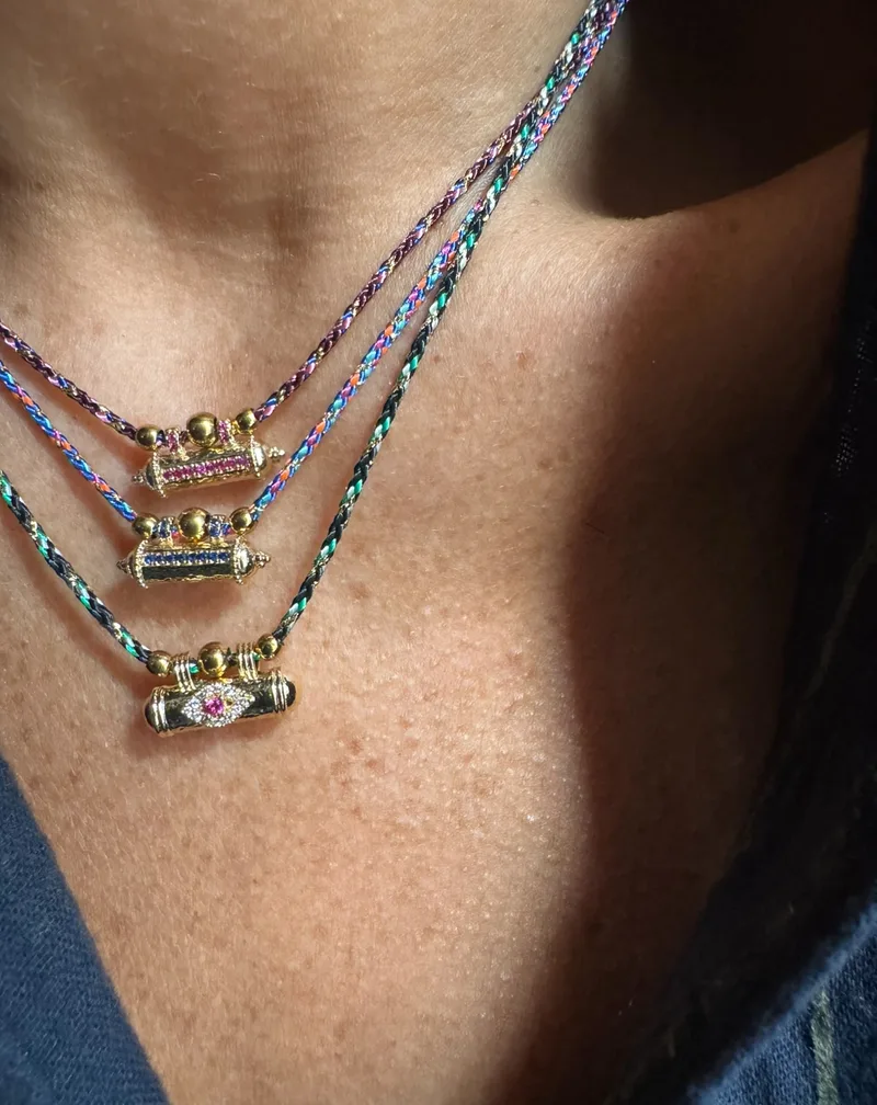 Collier Mina (violet, rose, vert)