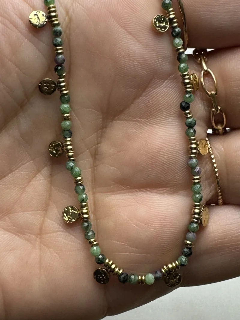 Collier Ernest pierre naturelle (vert,mordore, rose)