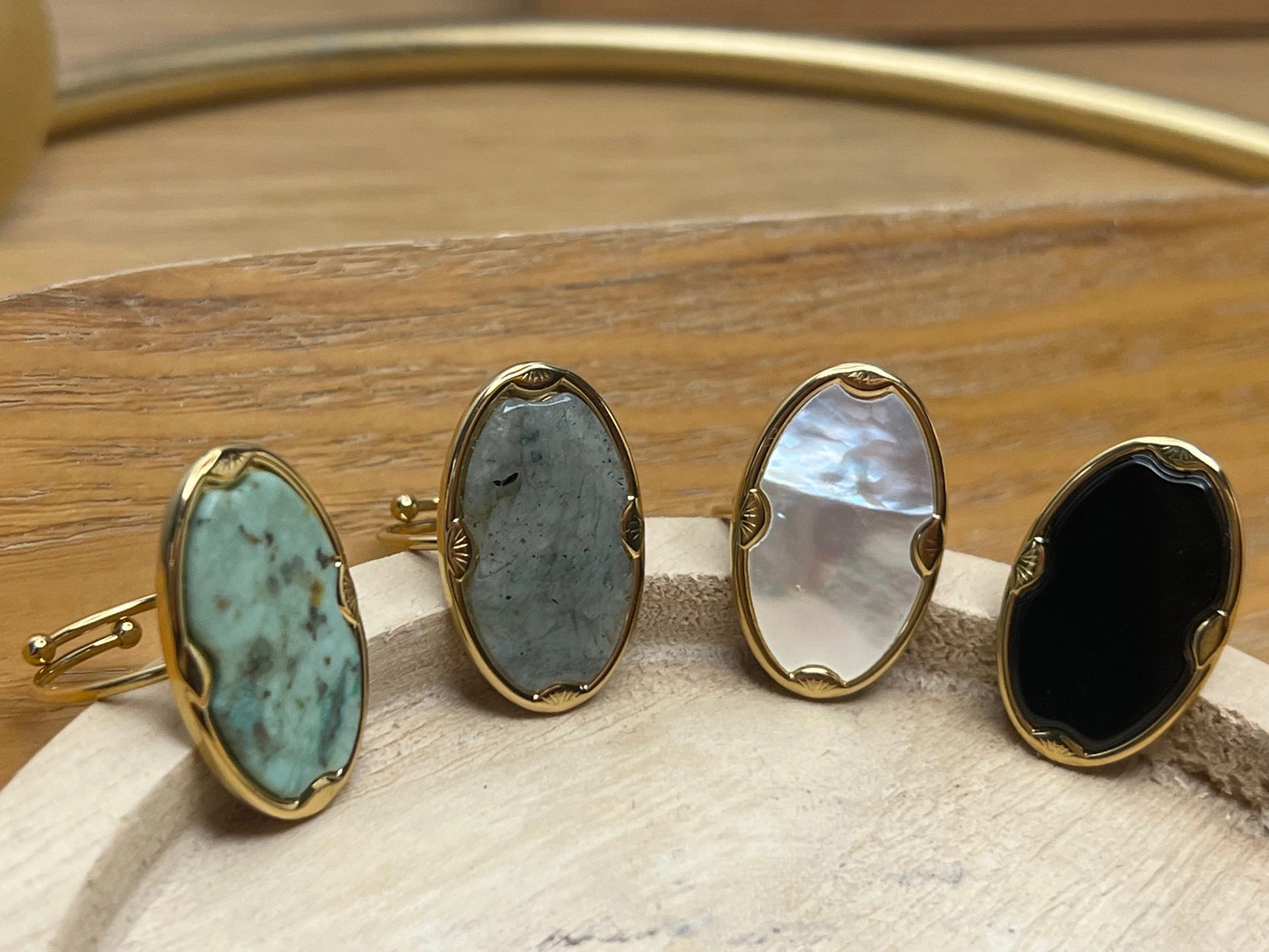 Bague ajustable Esmeralda (vert, grise nacrée et noire)