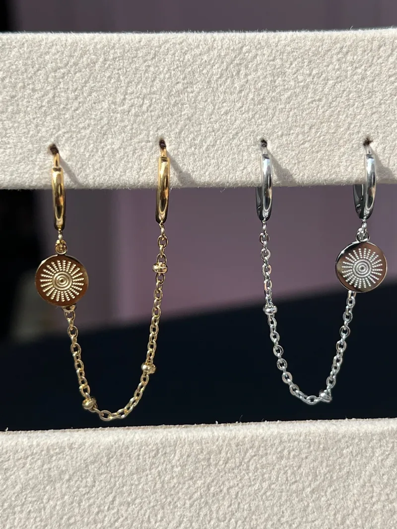 Mono boucle Estella (dorée ou argentée)