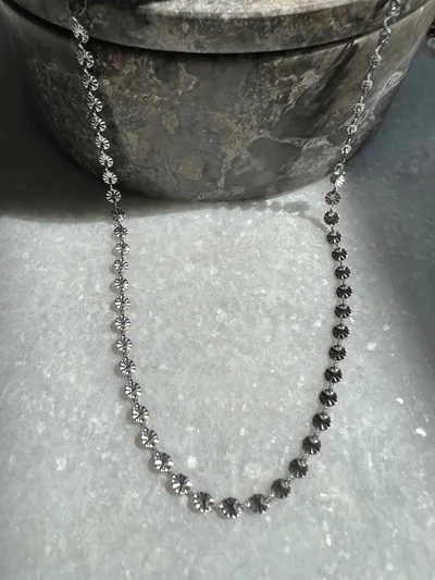Collier Fleur  argenté