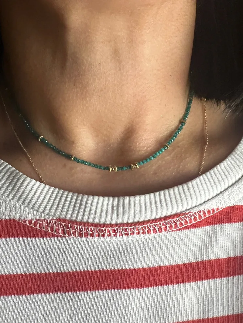 Collier Capri pierres naturelles (bleu, multi, blanc, noir, vert)