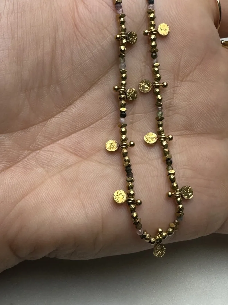 Collier Ernest pierre naturelle (vert,mordore, rose)