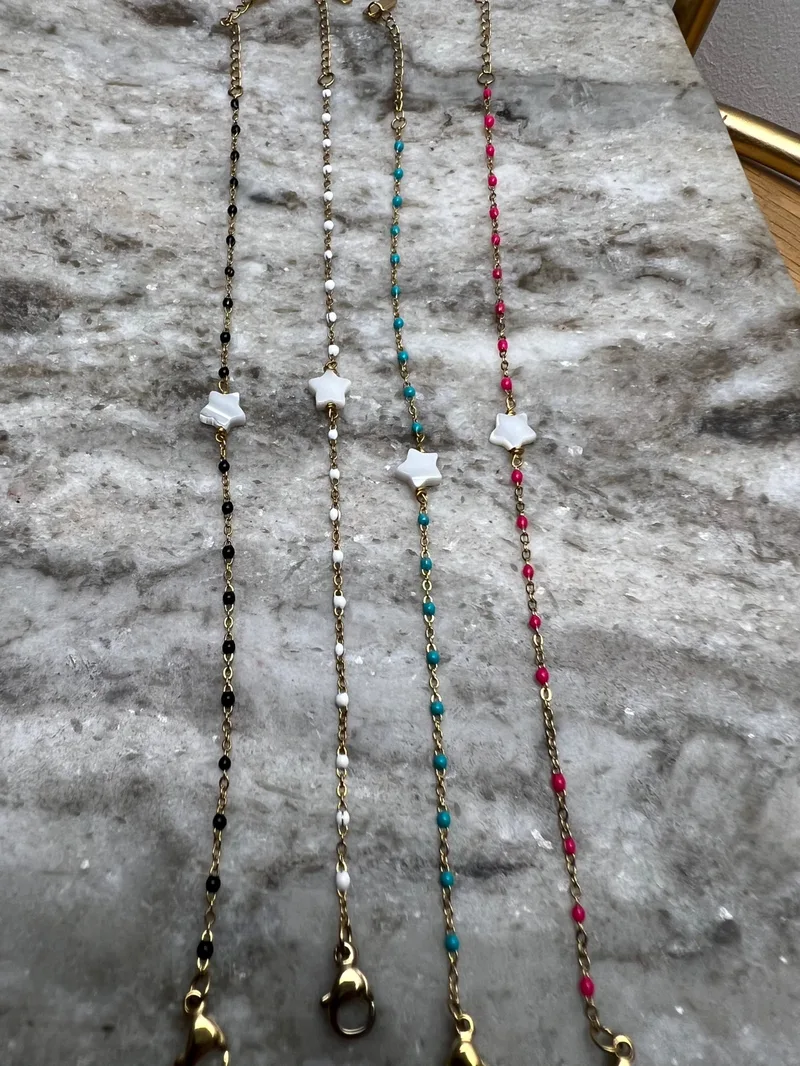 Bracelet Mona étoile (noir/blanc/turquoise/Fushia)