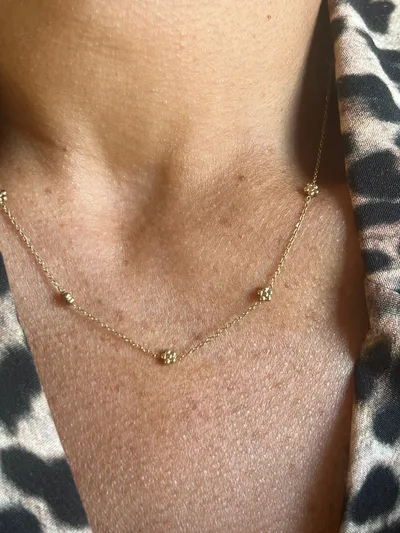 Collier Carmen
