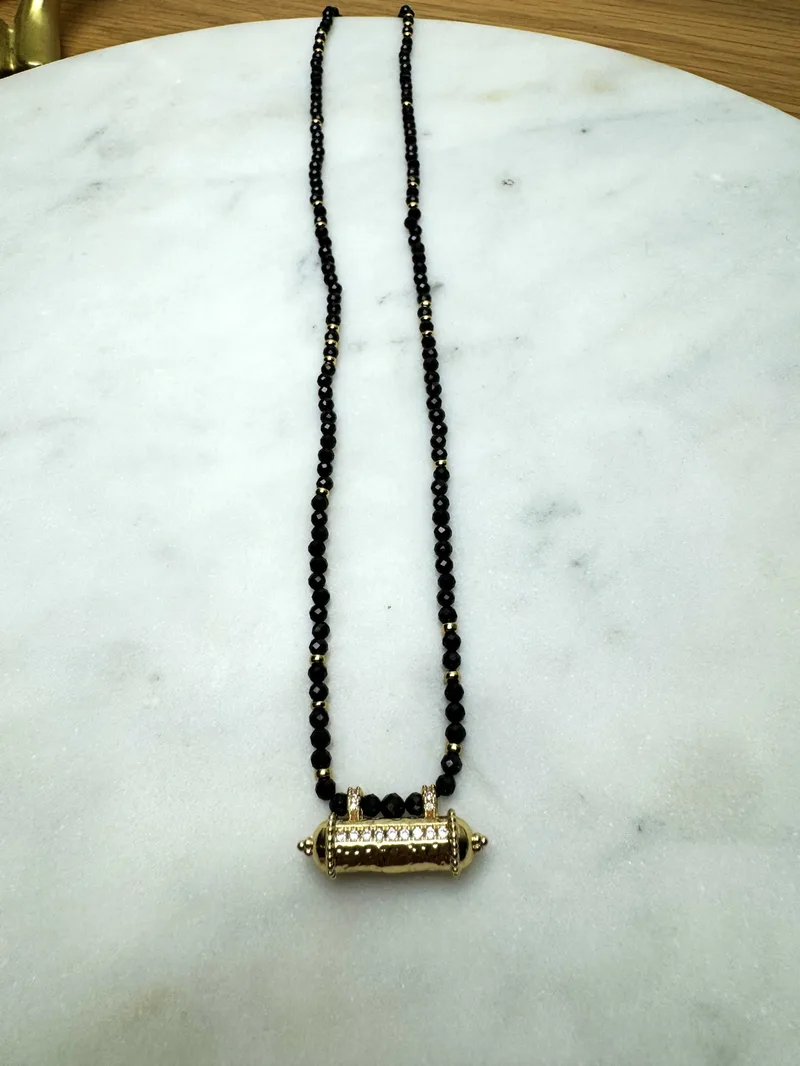 Collier Magda