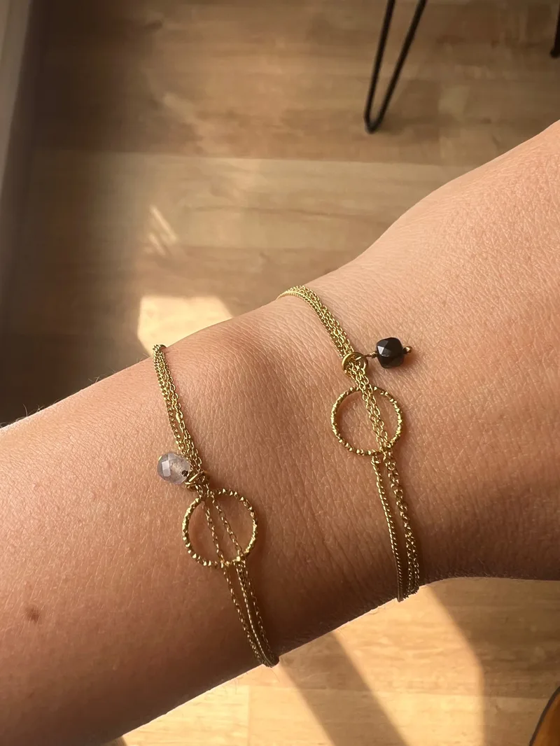 Bracelet triple dorée Adélaïde (gris, noir)